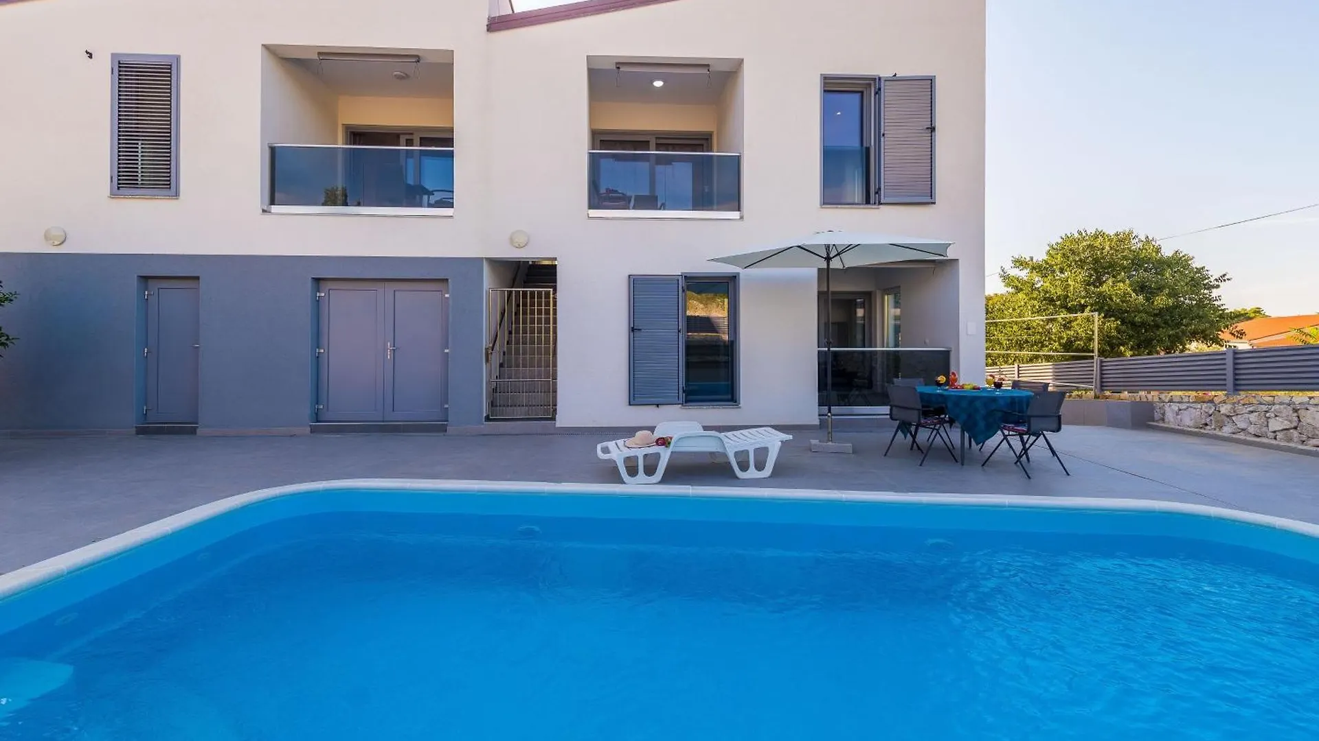 Apartments With A Swimming Pool Lukoran, Ugljan - 23933 Preko